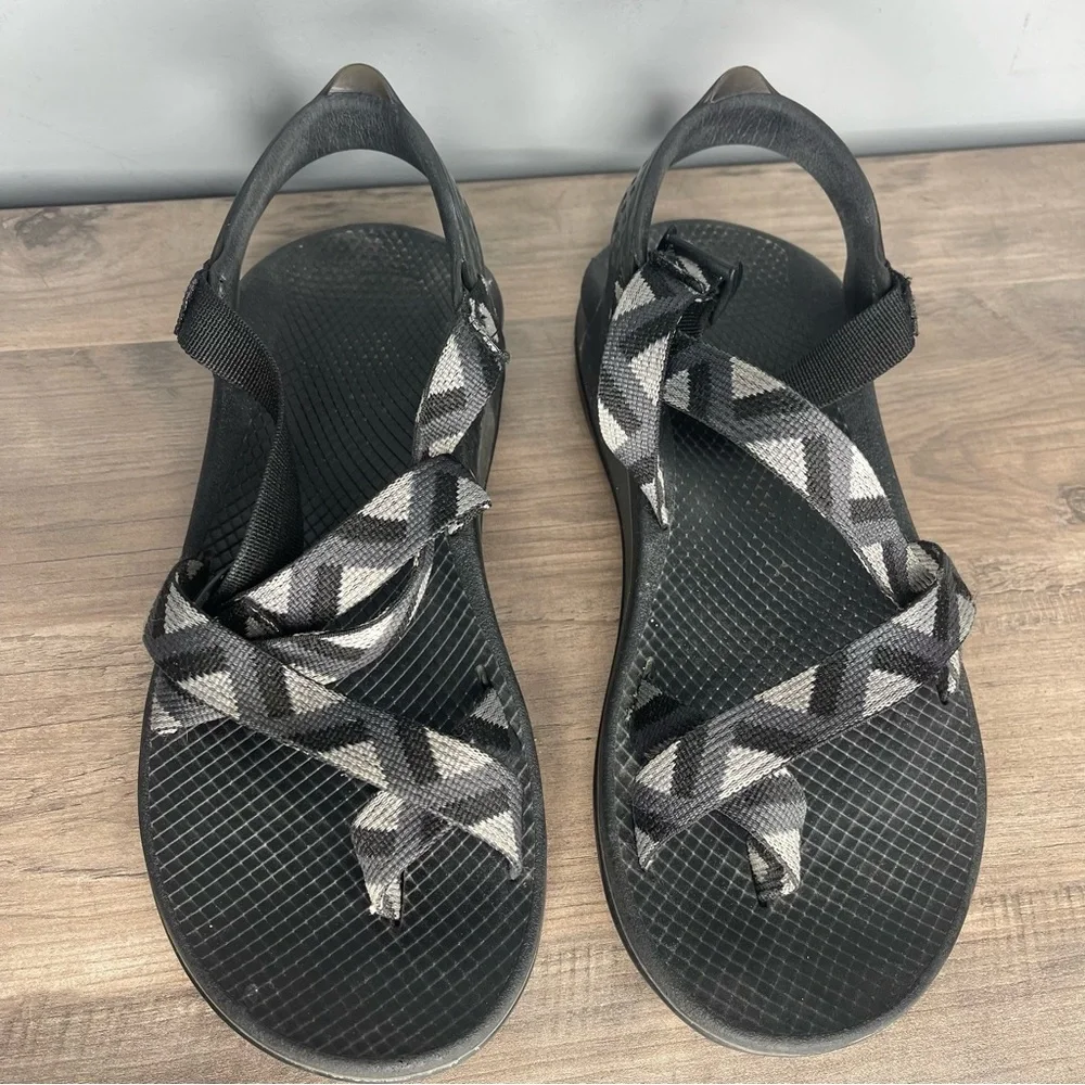 Men’s Chaco canyon sport sandals black‎ gray men’s size 9